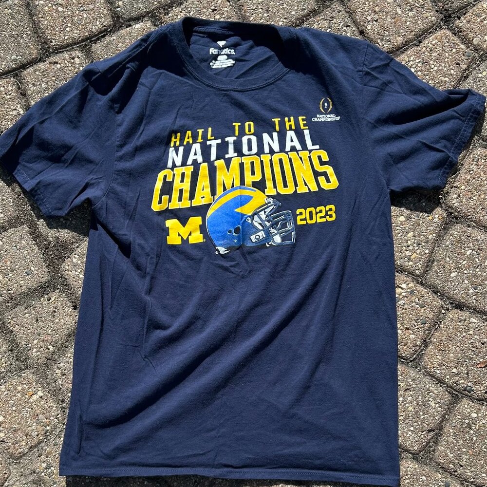 University of Michigan National Champions T Shirt Sz M